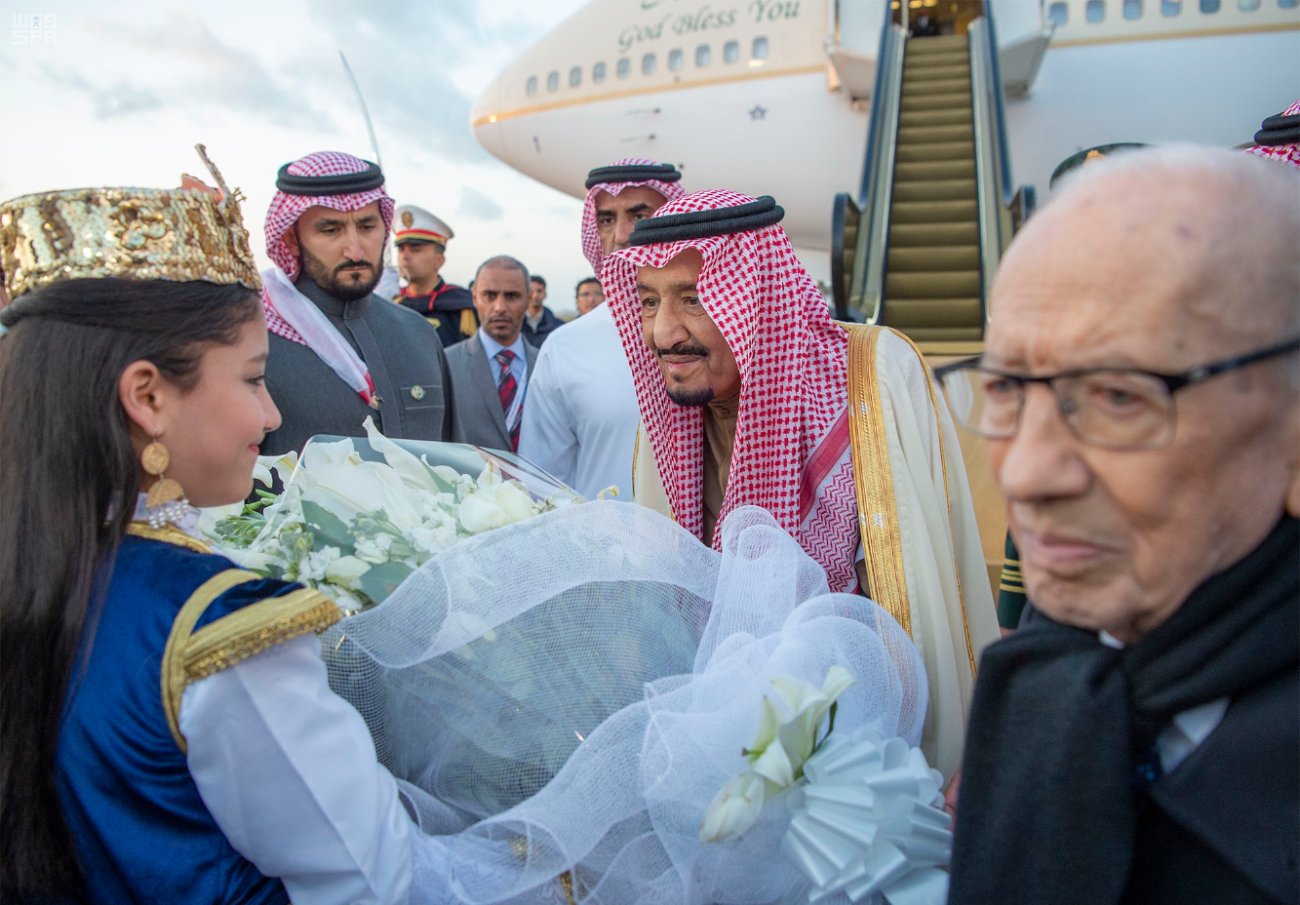 الملك سلمان في تونس.. بشارة خير تنهض بالاقتصاد وتعيد ترتيب المشهد السياسي العربي