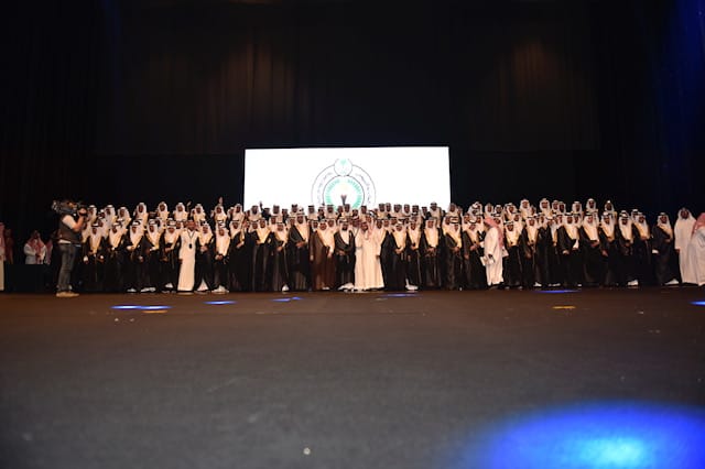برعاية أمير الرياض.. الوهيبي يشهد الحفل الختامي لمعهد العاصمة النموذجي