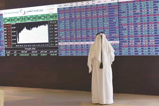 انهيار يتواصل.. بورصة قطر تفقد 370 مليون دولار في 4 ساعات