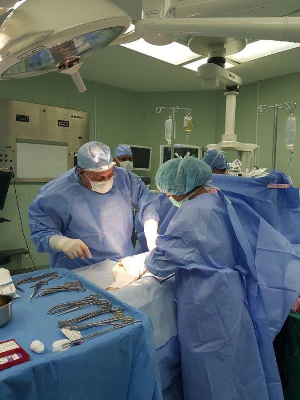 نجاح عملية جراحية لرضيع يعاني انسداداً في المريء بالجبيل