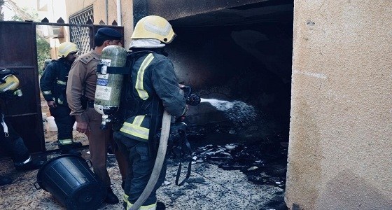 عبث أطفال يشعل حريقًا بمنزل ويحتجز عائلة في تبوك