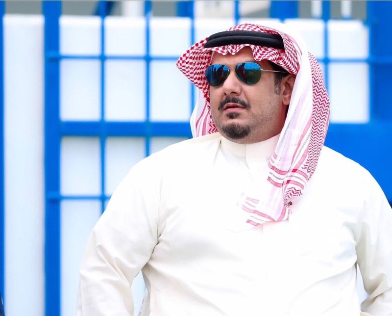 بعد فقدان الكأس وصدارة الدوري .. جماهير الهلال تطالب نواف بن سعد بالعودة