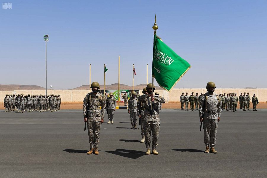 صور.. اختتام التمرين السعودي البريطاني جند الصحراء 3