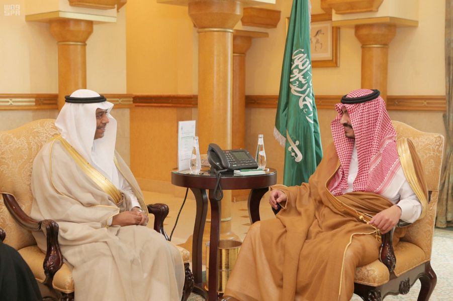 الأمير بدر بن سلطان يتعرف على تفاصيل مبادرة صديق المعتمر
