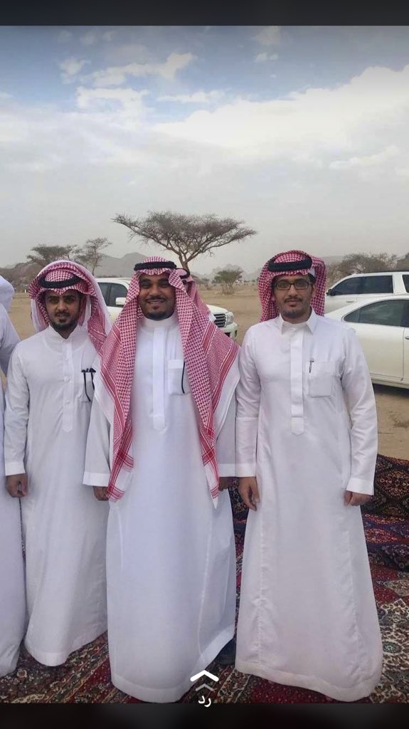 ‏فيديو.. أمير نجران بالنيابة يتناول القهوة مع الشباب في منتزه الملك فهد