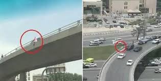 شرطة الرياض تكشف تفاصيل محاولة الانتحار من أعلى جسر ميدان القاهرة