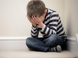 أعراض توحد الأطفال وعلاجه وطرق التعامل معه