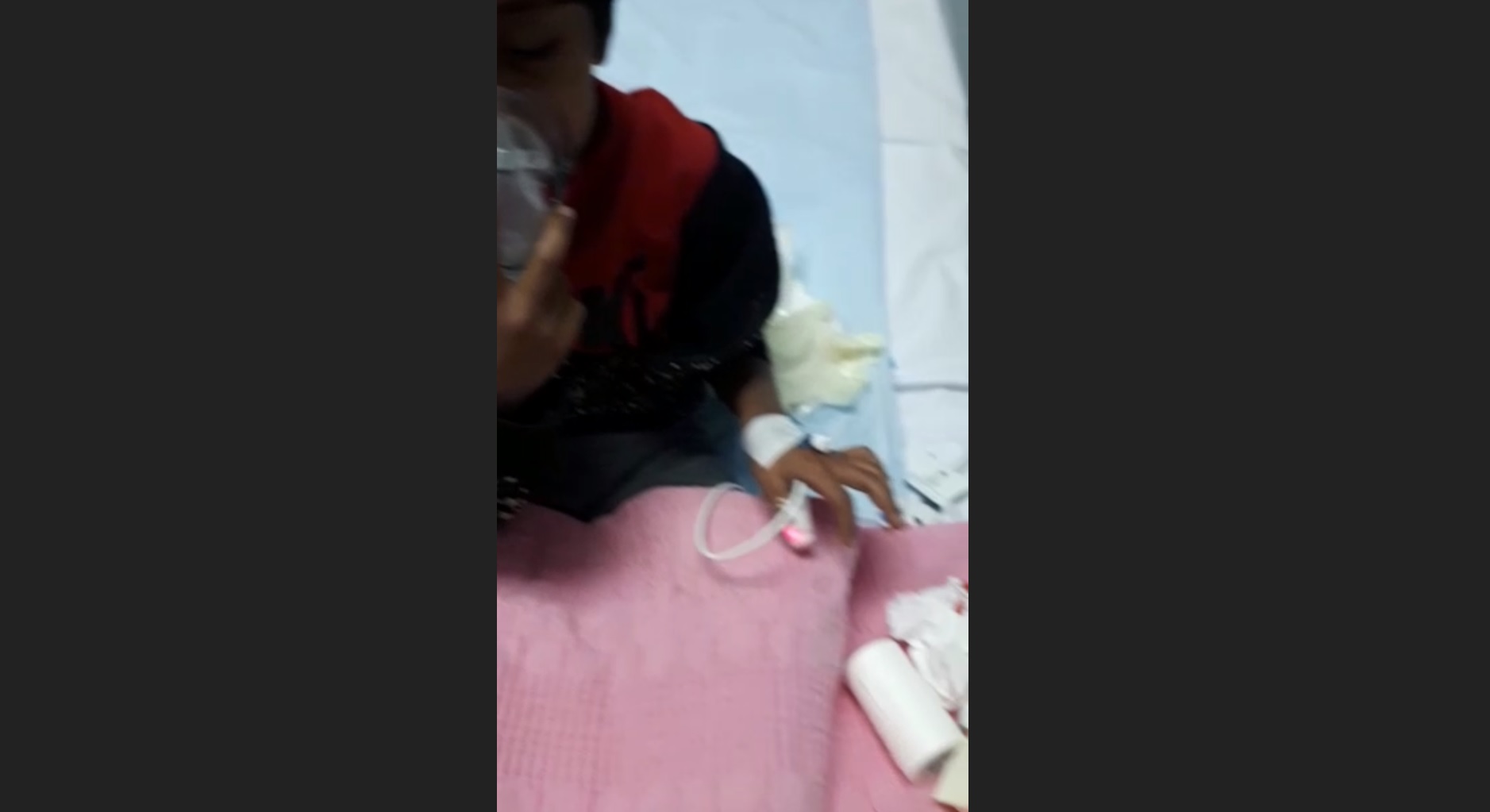 فيديو.. الزهراني ابن الـ7 أعوام أنبوبة الأوكسجين لا تفارقه وأسرته تناشد التدخل