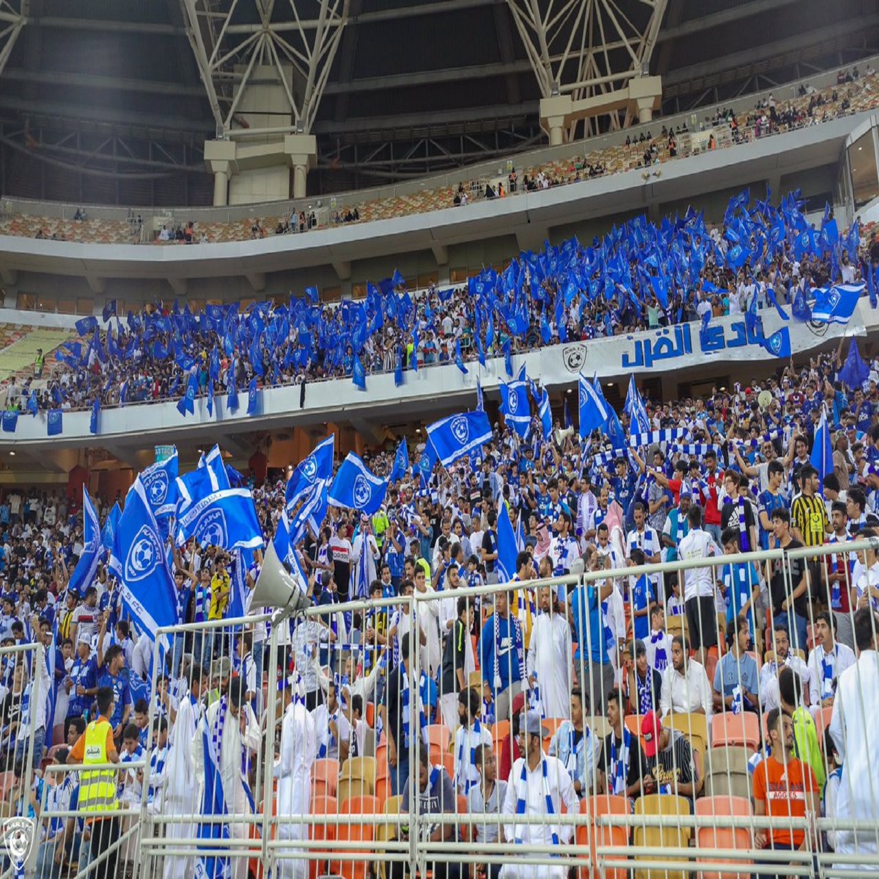 الوصل الإماراتي يُخصص حافلات لنقل جماهير #الهلال