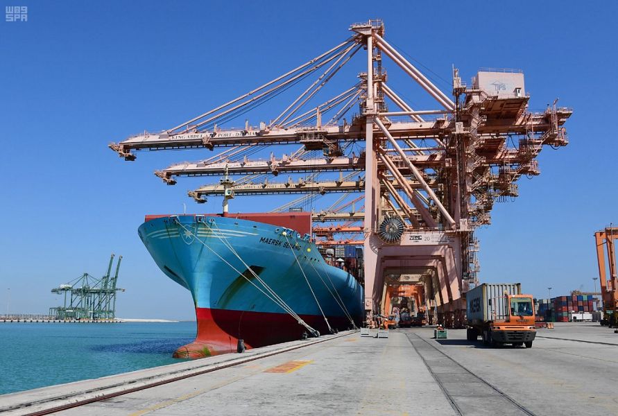 موانئ: إطلاق أول خط شحن ملاحي جديد لميناء جدة خلال 2021