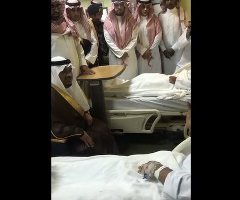 فيديو.. نائب أمير الرياض لمصابي الأمن في الزلفي : بيّض الله وجيهكم