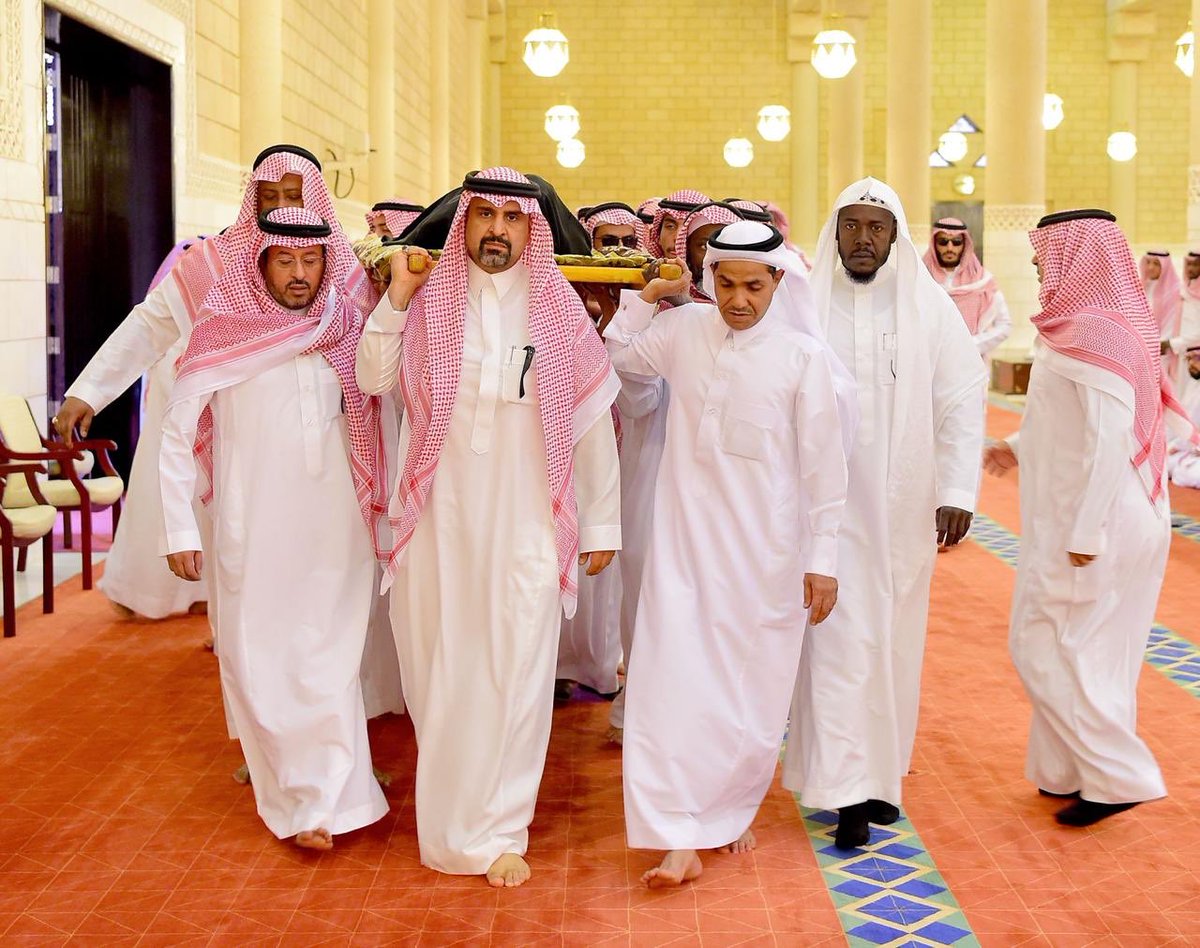 جموع غفيرة تشيع الأميرة حصة بنت سعود
