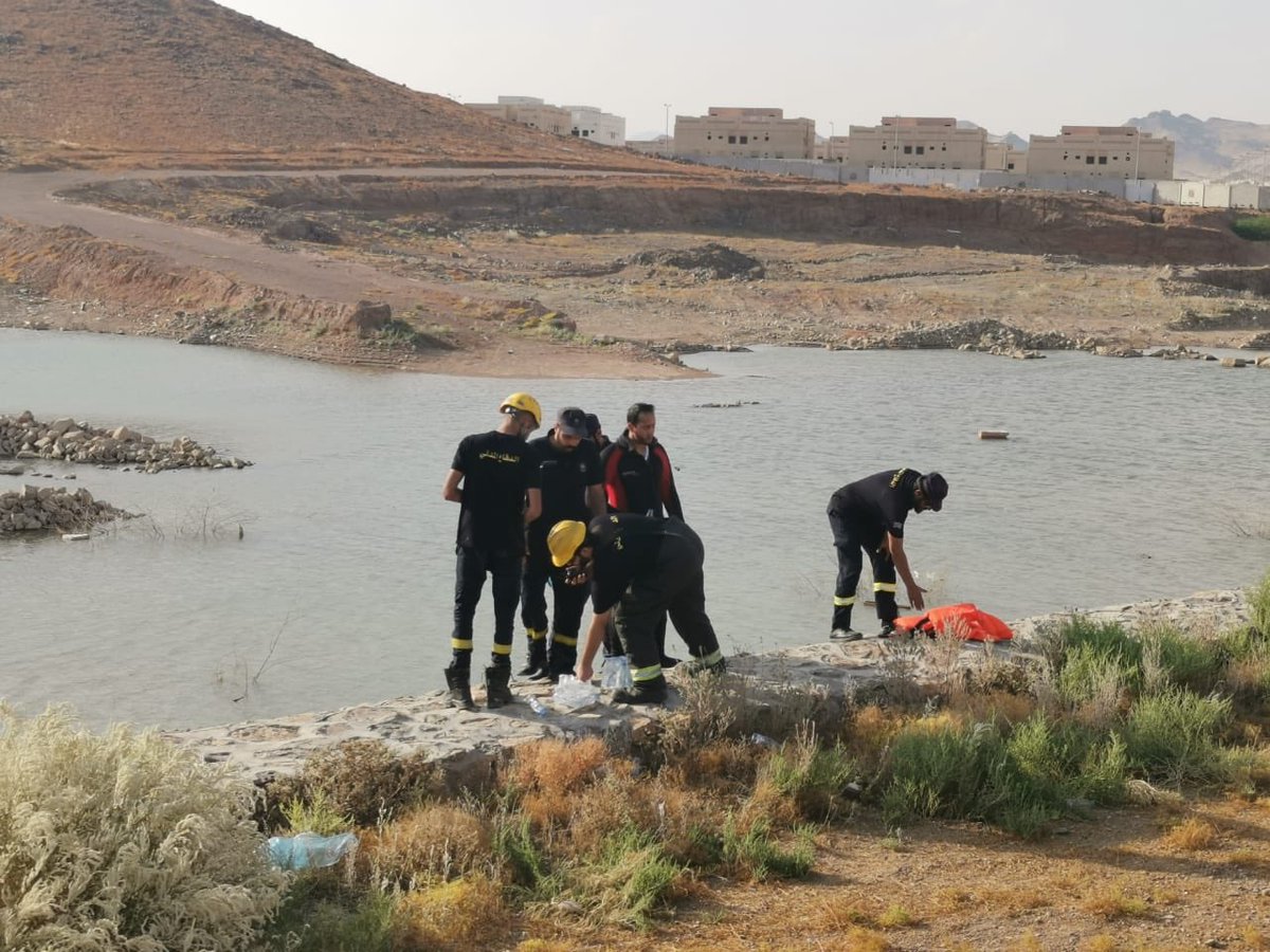 وفاة طفلتين غرقاً في مستنقع مائي بالمدينة