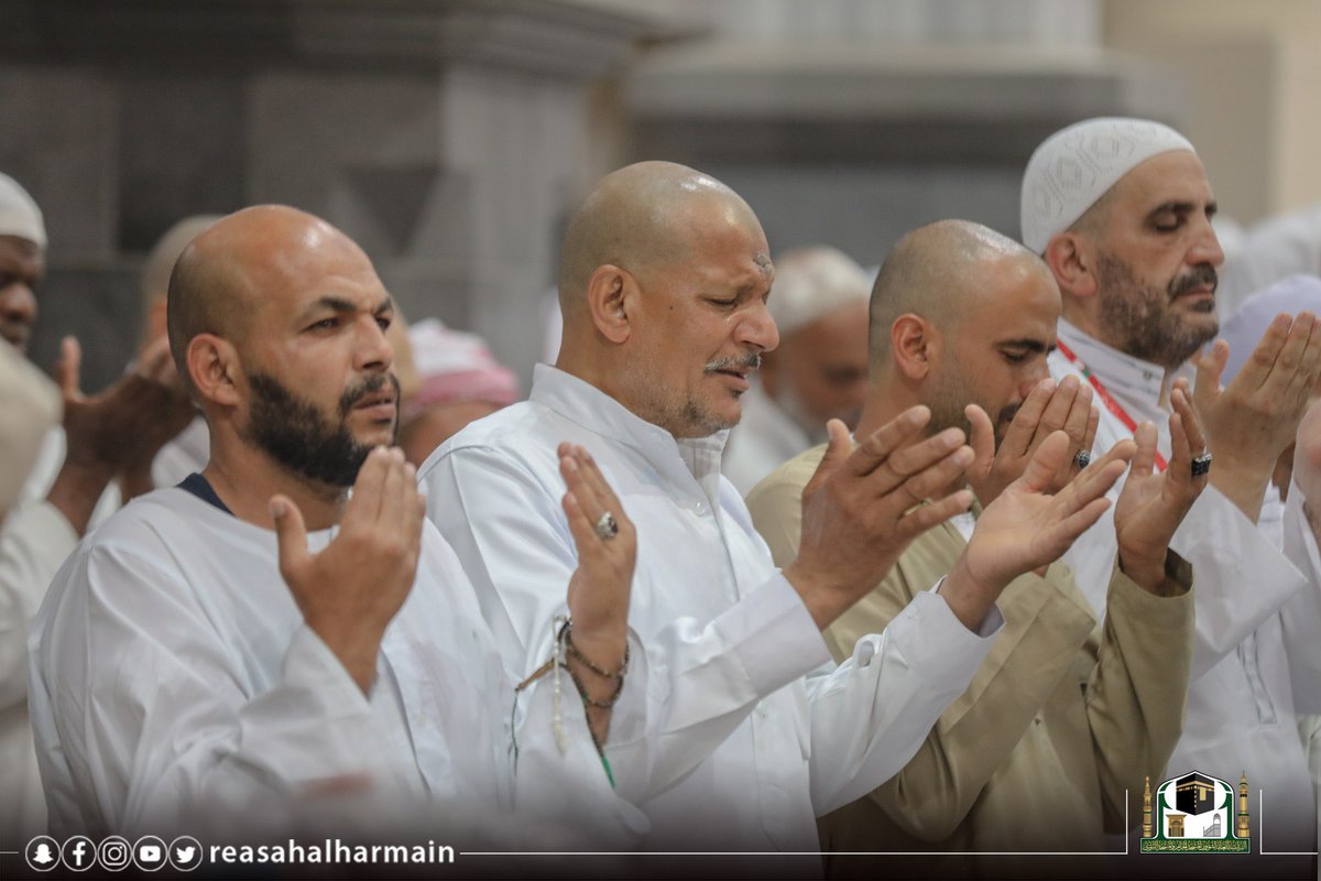 لقطات من صلاة تراويح اليوم الثالث من رمضان في المسجد الحرام