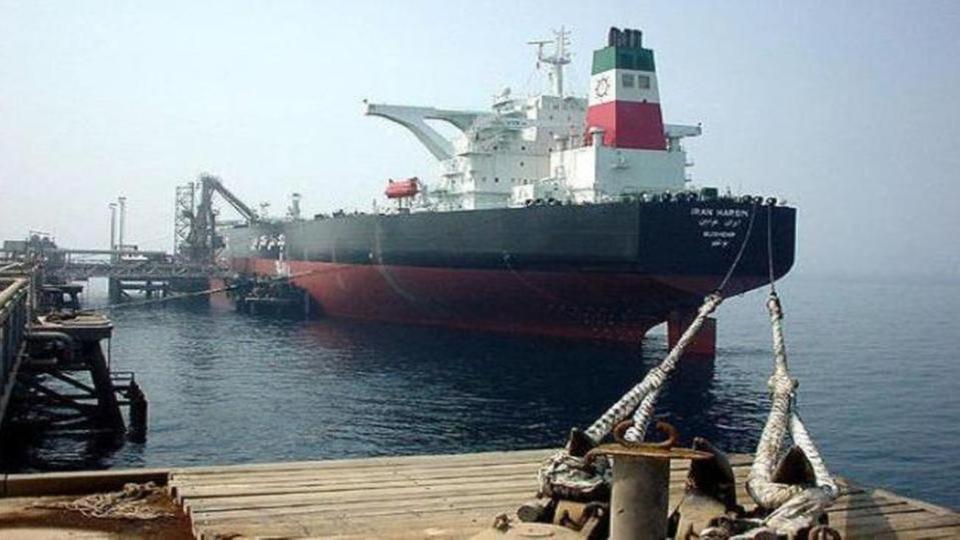 صادرات إيران النفطية تتراجع إلى 400 ألف برميل يومياً