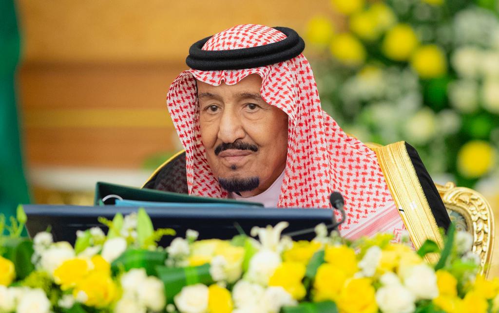 مجلس الوزراء برئاسة الملك سلمان يجدد تأكيد المملكة على السلام وفعل ما في وسعها لمنع الحرب