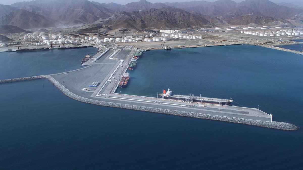 الإمارات تنفي مزاعم الحوثيين استهداف ميناء الفجيرة