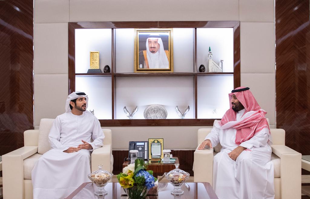 الأمير محمد بن سلمان يستعرض الفرص الواعدة لتطوير التعاون مع ولي عهد دبي