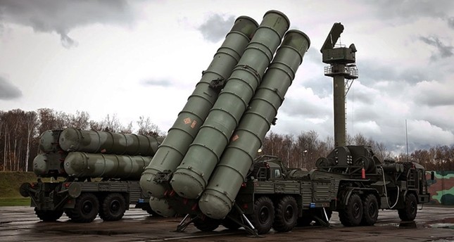 أزمة بين روسيا وإيران بعد رفض موسكو صفقة صورايخ S-400