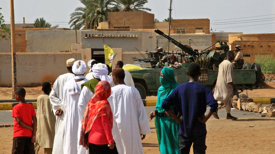 المبعوث الأمريكي يزور السودان للدعوة إلى استئناف الحوار