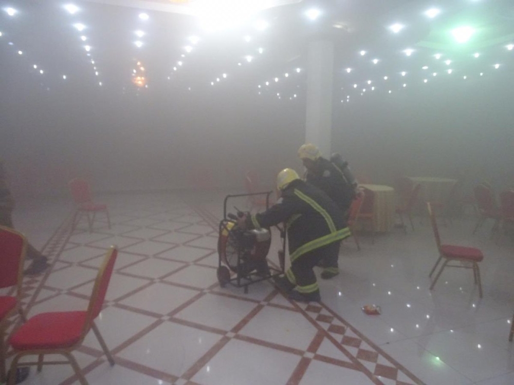 إصابة شخصين وإخلاء قاعة أفراح في حفر الباطن بسبب حريق