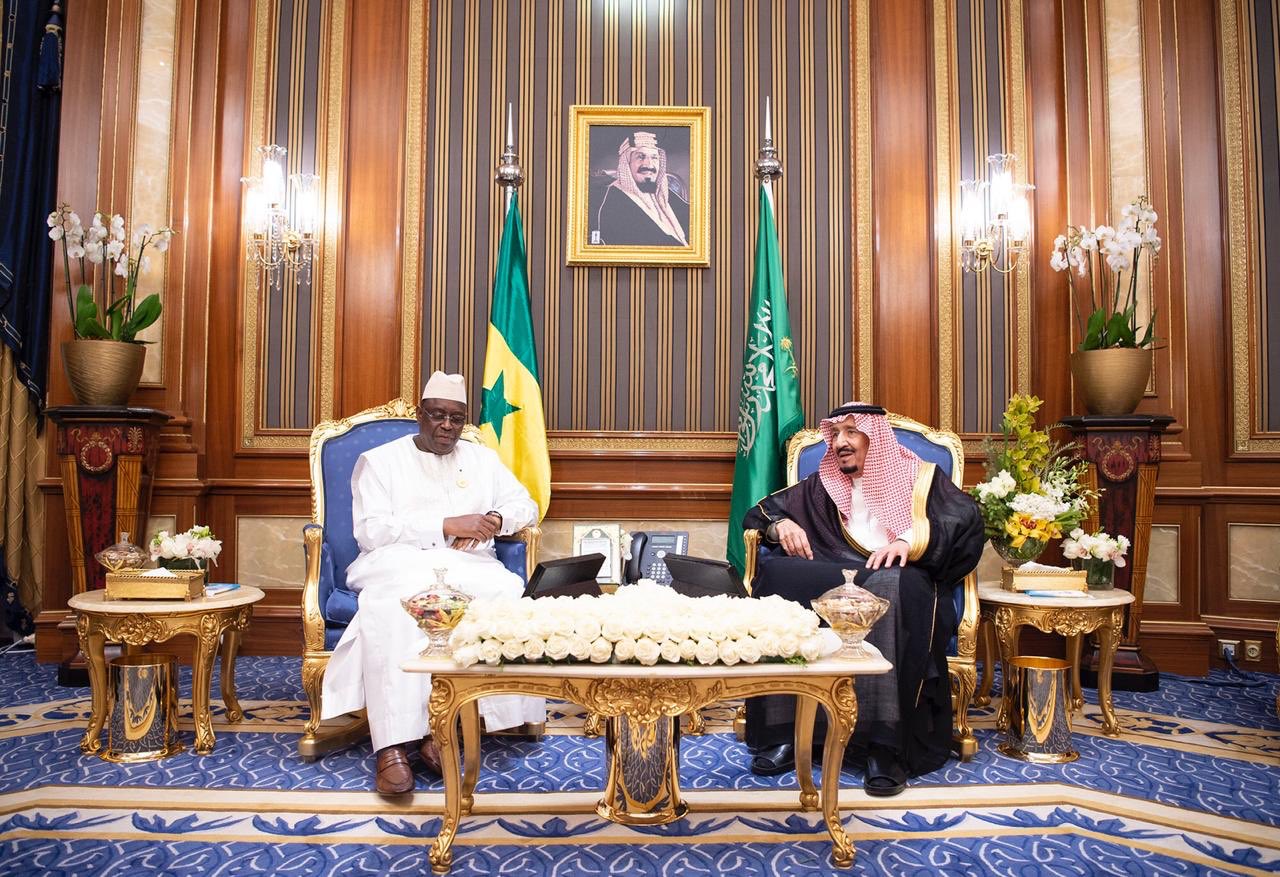 الملك سلمان يلتقي رئيس السنغال ويبحثان أوجه التعاون بين البلدين