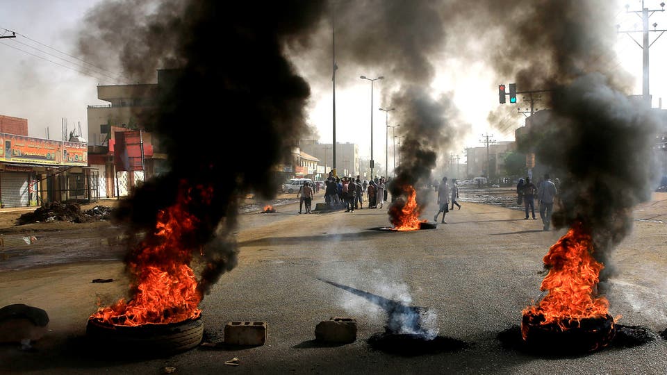 ارتفاع عدد قتلى اعتصام السودان لـ30 والنائب العام يفتح تحقيقًا