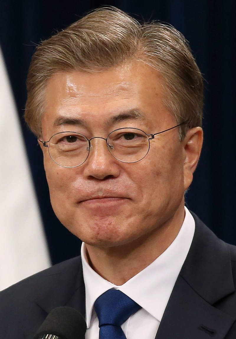 مون جاي إن من اللجوء والاعتقالات إلى رئيس كوريا الجنوبية