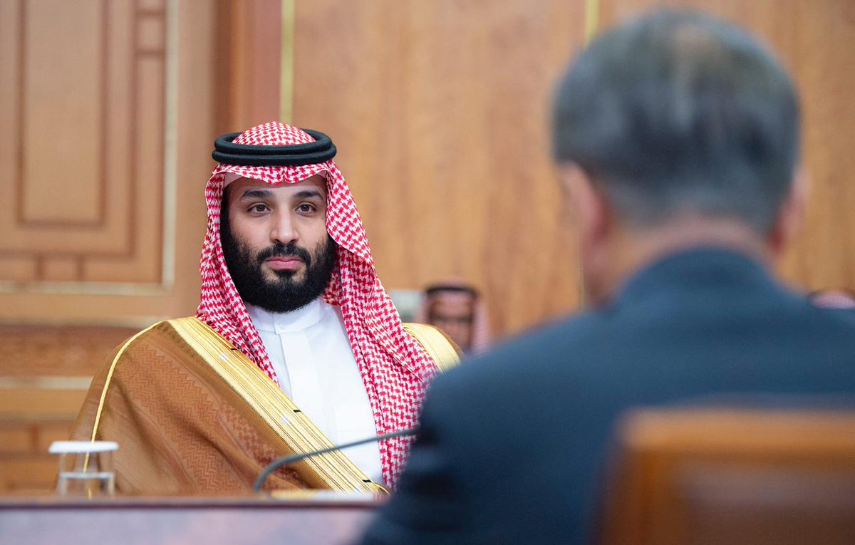 الأمير محمد بن سلمان يبحث فرص الاستثمار المتبادلة مع مسؤولي هيونداي و LG