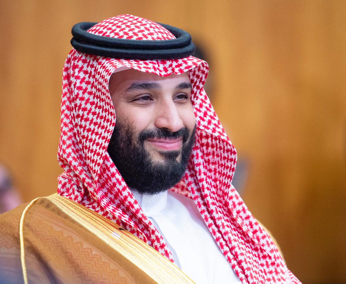 شعب محظوظ وقائد مخلص.. محمد بن سلمان يجمع طاقة الشباب وحنكة الشيوخ