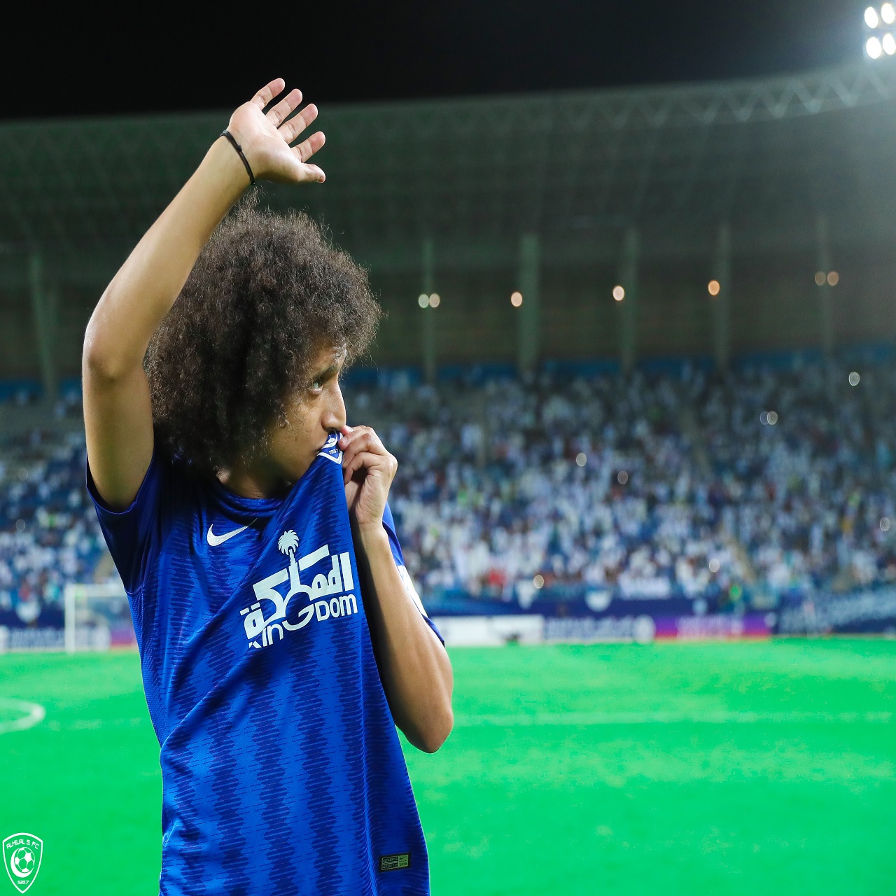 الهلال يبدأ أولى خطوات الاحتفاظ بـ عموري