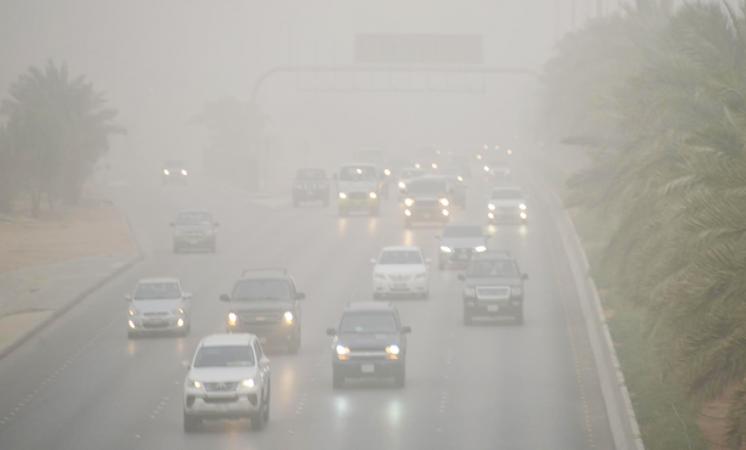 911 ينبه أهالي الرياض: غبار حتى السادسة