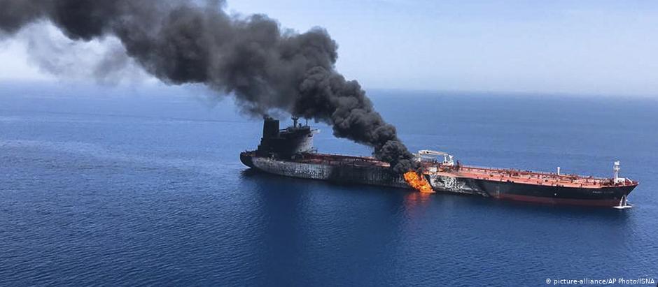 العالم ينتفض بعد انفجار ناقلتَي النفط : آن الأوان لمواجهة إرهاب إيران