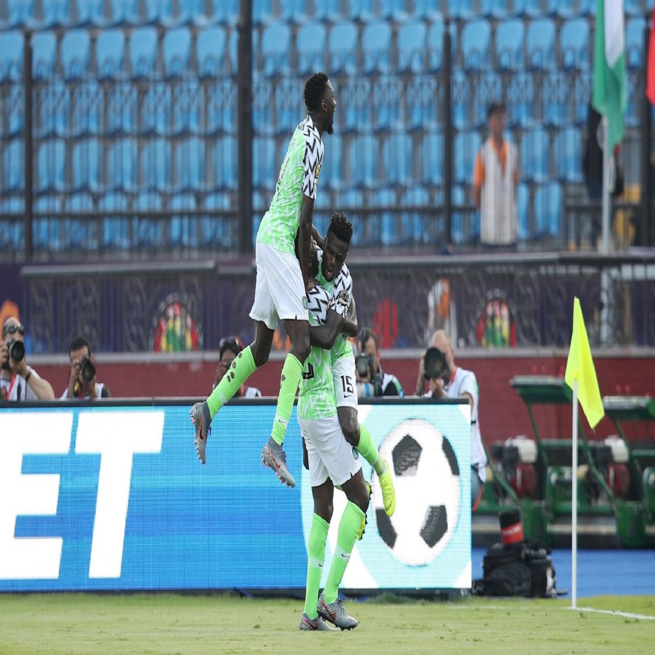 أوميريو الأفضل في مباراة نيجيريا ضد غينيا