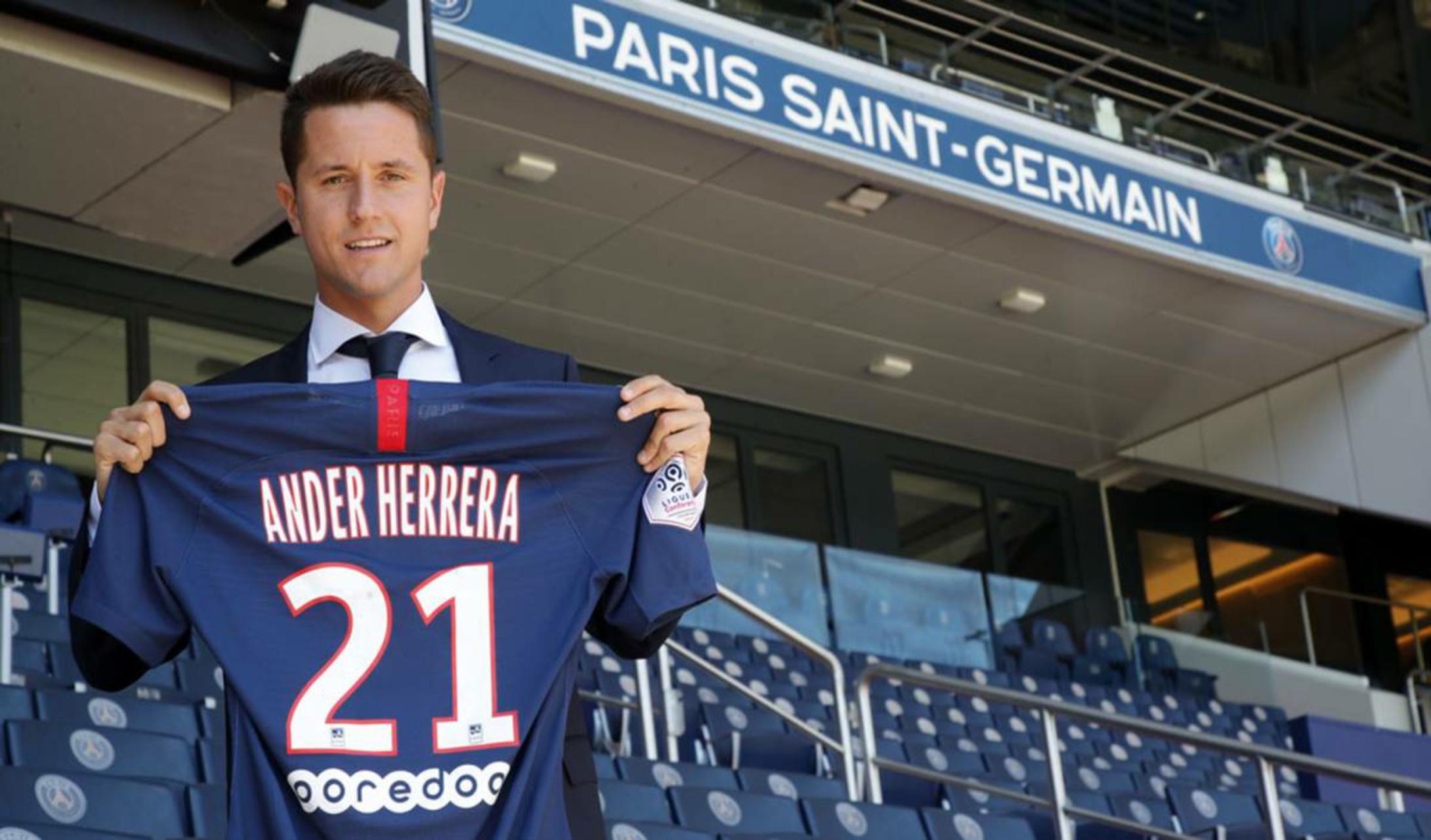 نجم مانشستر يونايتد السابق ينضم لـ باريس سان جيرمان حتى 2024