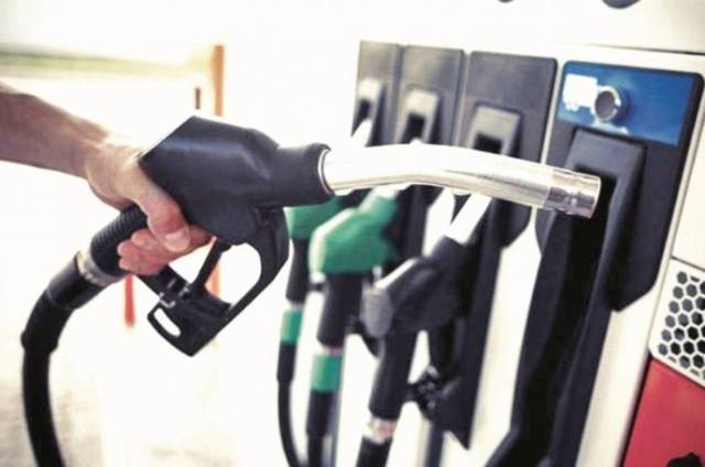 الإمارات تعلن رفع أسعار الوقود