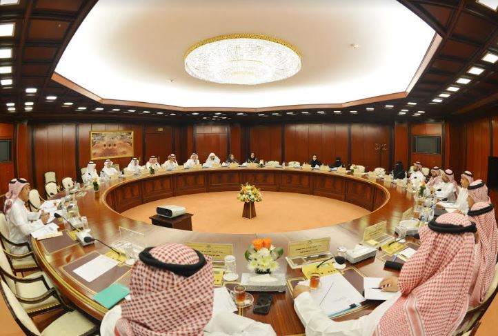 لجنتا الاقتصاد والحج بالشورى تجتمعان بمندوبي تنمية الصادرات والإسكان