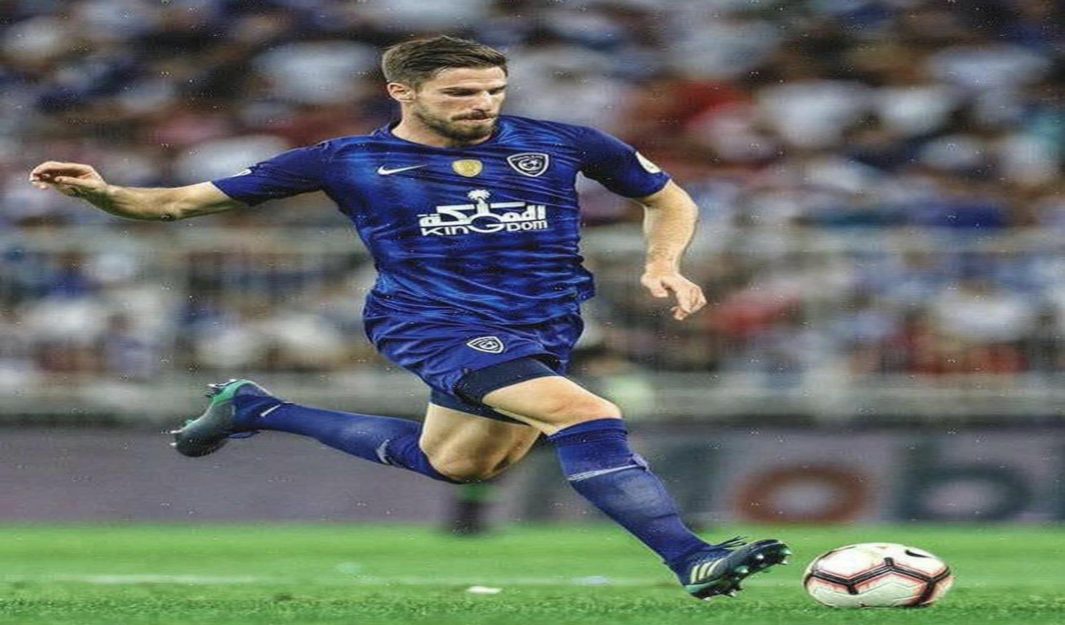 الهلال يتخذ القرار ونجم الفريق يقترب من الرحيل