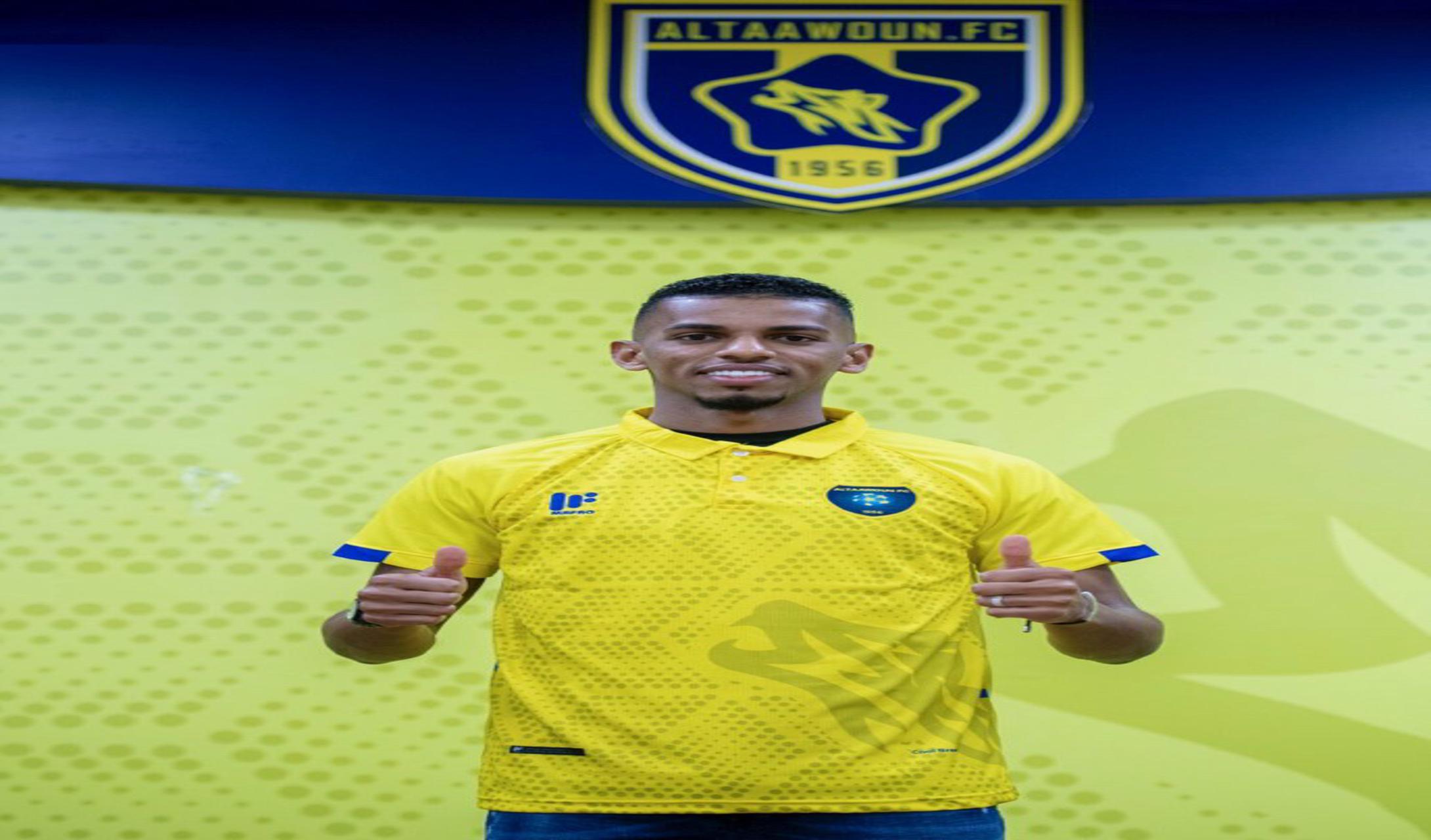 التعاون يضم نجم الاتحاد السابق لـ 3 مواسم