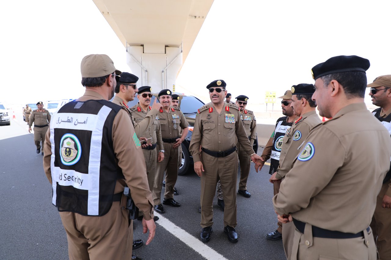 الفريق الحربي يوجه بسرعة تفعيل نقطة بوابة المدينة الجنوبية 