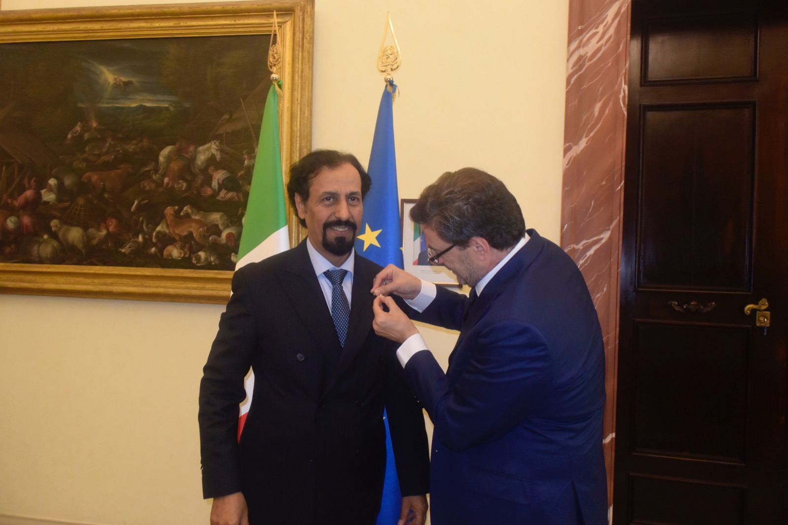 إيطاليا تكرم دبلوماسيًّا كويتيًّا لإسهامه في تعزيز العلاقات