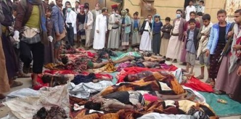 الحكومة اليمنية تدين مجزرة قطابر وتطالب بوقف مجازر الحوثي