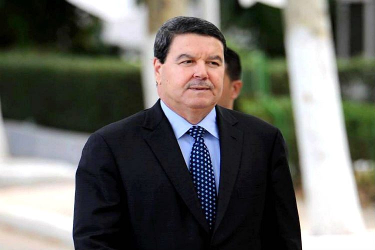 إيداع مدير الأمن الجزائري السابق ونجليه السجن المؤقت
