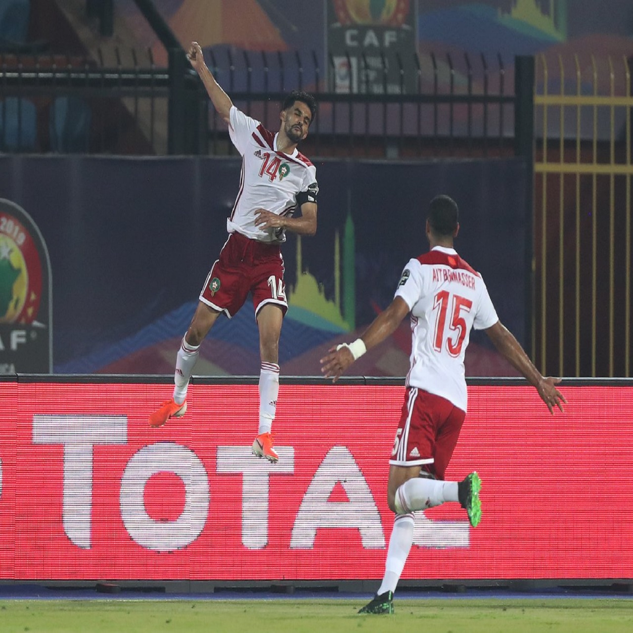 مبارك بوصوفة الأفضل في مباراة جنوب أفريقيا ضد المغرب