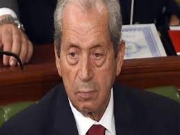 ما هي صلاحيات محمد الناصر رئيس تونس المؤقت؟