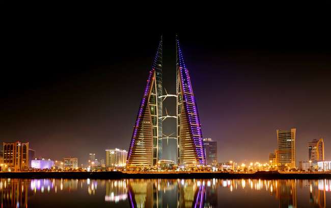 السعوديون يرفعون الحجوزات في فنادق البحرين
