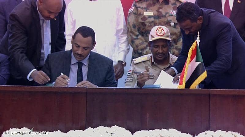 السودان يسطر التاريخ.. توقيع وثائق الفترة الانتقالية