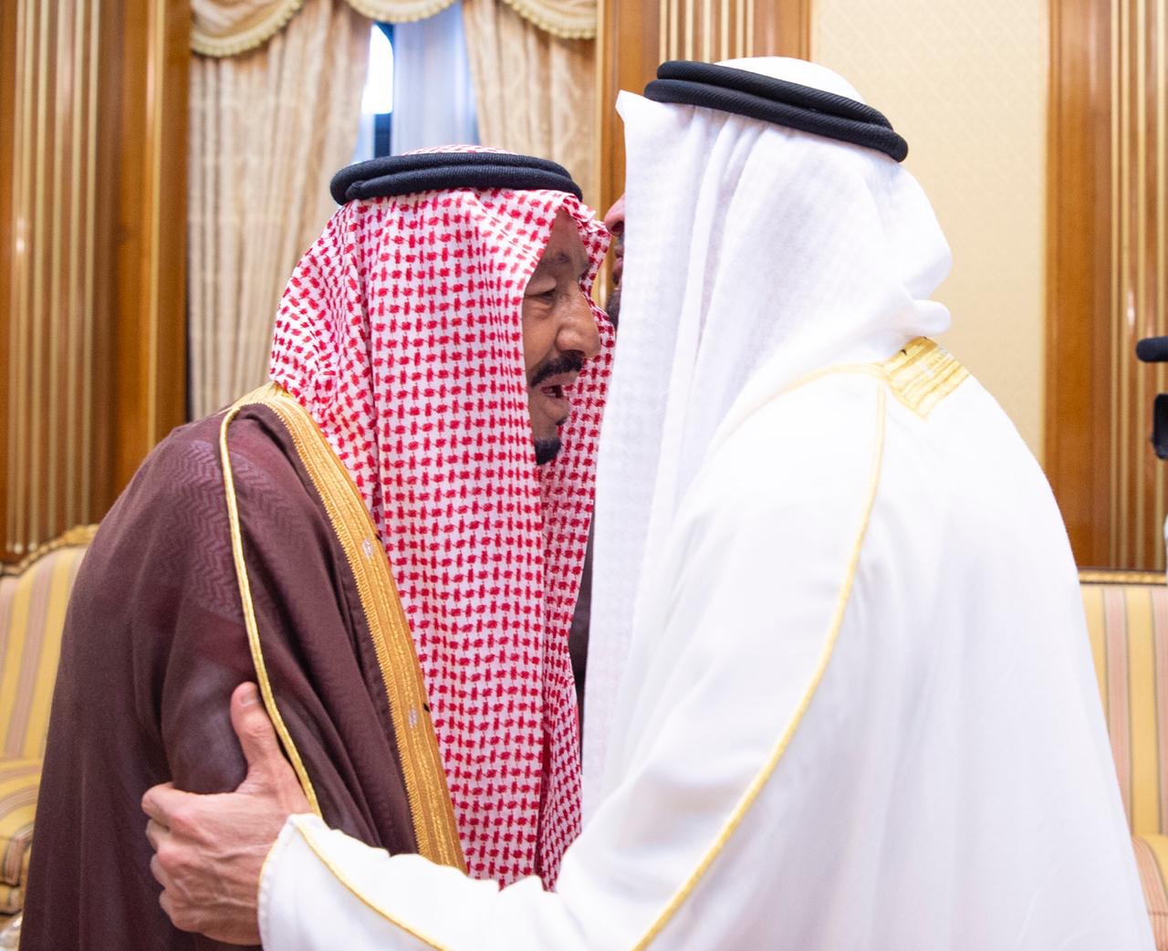 الملك يبحث مع محمد بن زايد الأوضاع على الساحة اليمنية والجهود المبذولة تجاهها