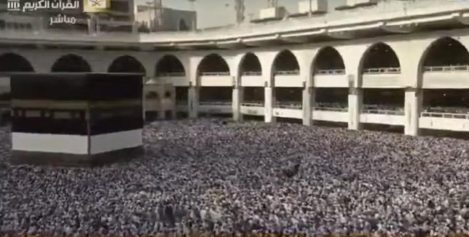 فيديو.. مشهد مهيب لامتلاء صحن المطاف بضيوف الرحمن