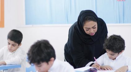 فيديو .. طارق الحبيب يعدد مزايا تدريس المعلمات للبنين في الصفوف الأولية